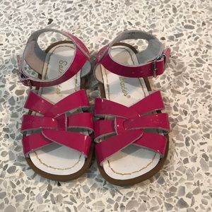 Saltwater sandals